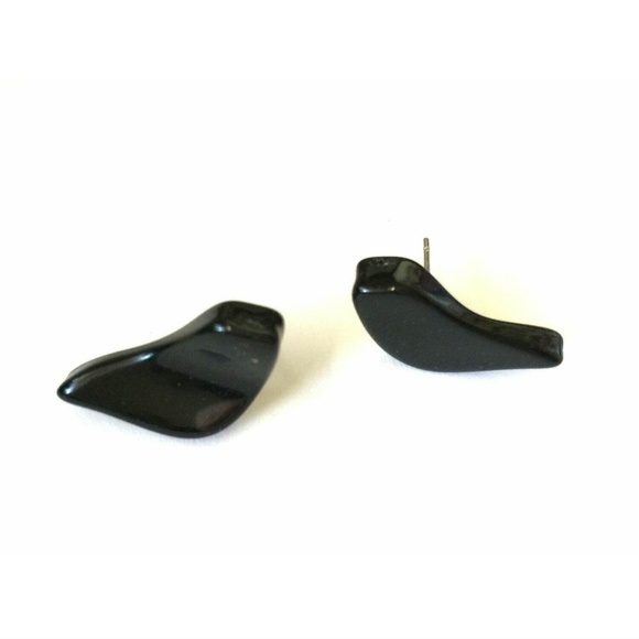 Black Vintage Lucite Art Deco Bird Stud Earrings - Picture 4 of 5
